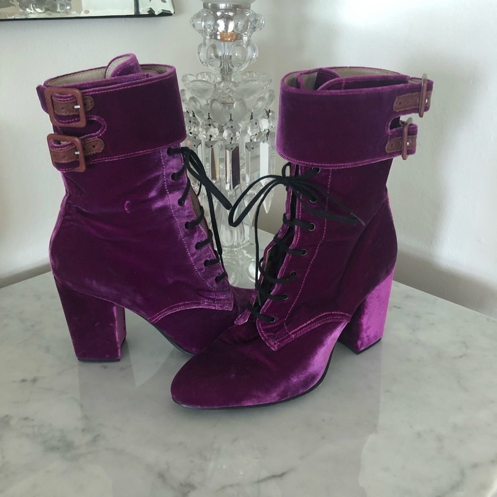 ⭐️Robert Clergerie vintage boots Fabulous S-8⭐️